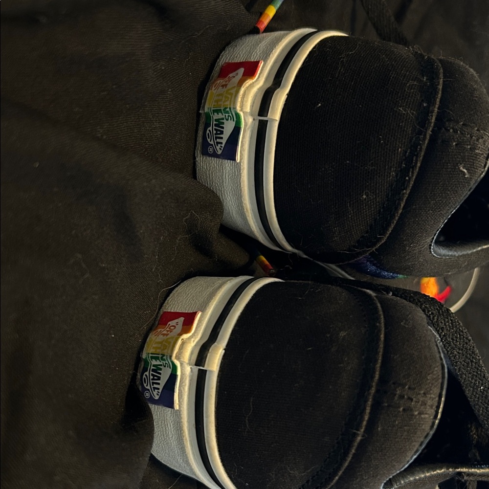 Vans vintage rainbow sneakers. - Picture 7 of 10